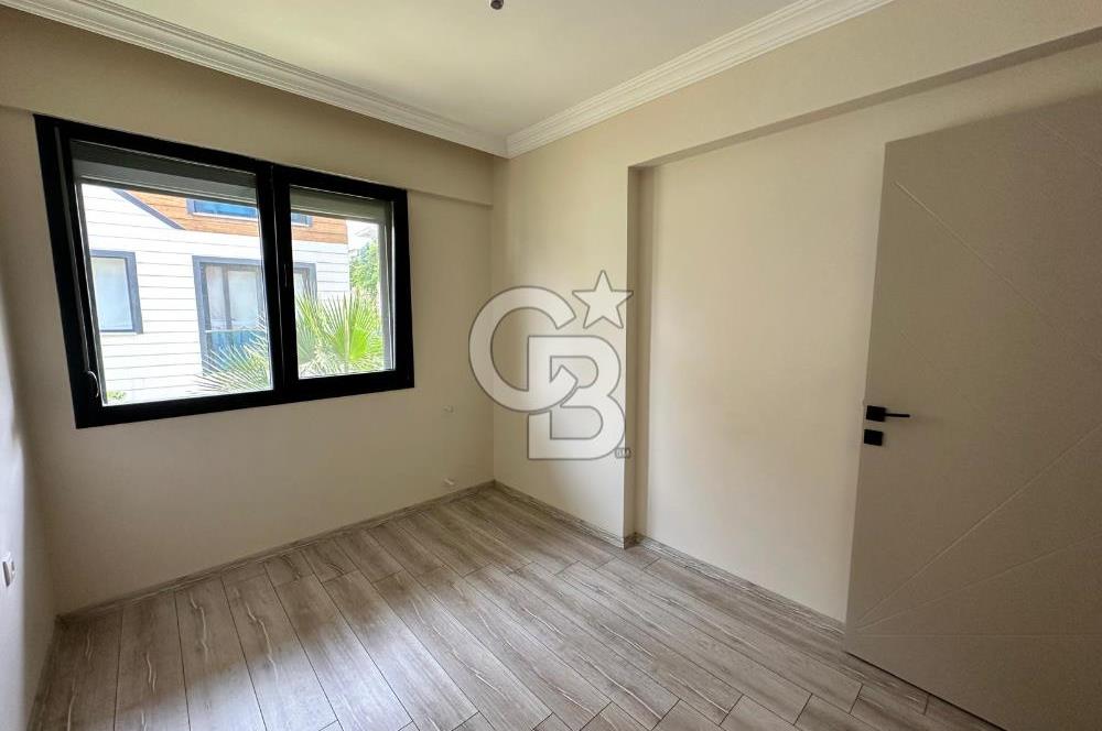 Foça Kazım Dirik Mahallesinde Kiralık Bahçe Katı 3+1 Daire