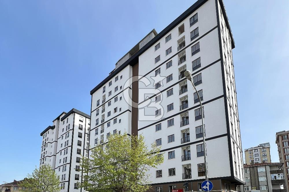 Ümraniyede Sosyal Alanlı Şehir Manzaralı Lüks Daire