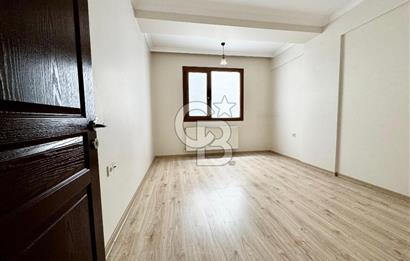 KARŞIYAKA DEMİRKÖPRÜ İZBAN YAKINI D.GAZLI ARA KAT SATILIK 2+1 DAİRE