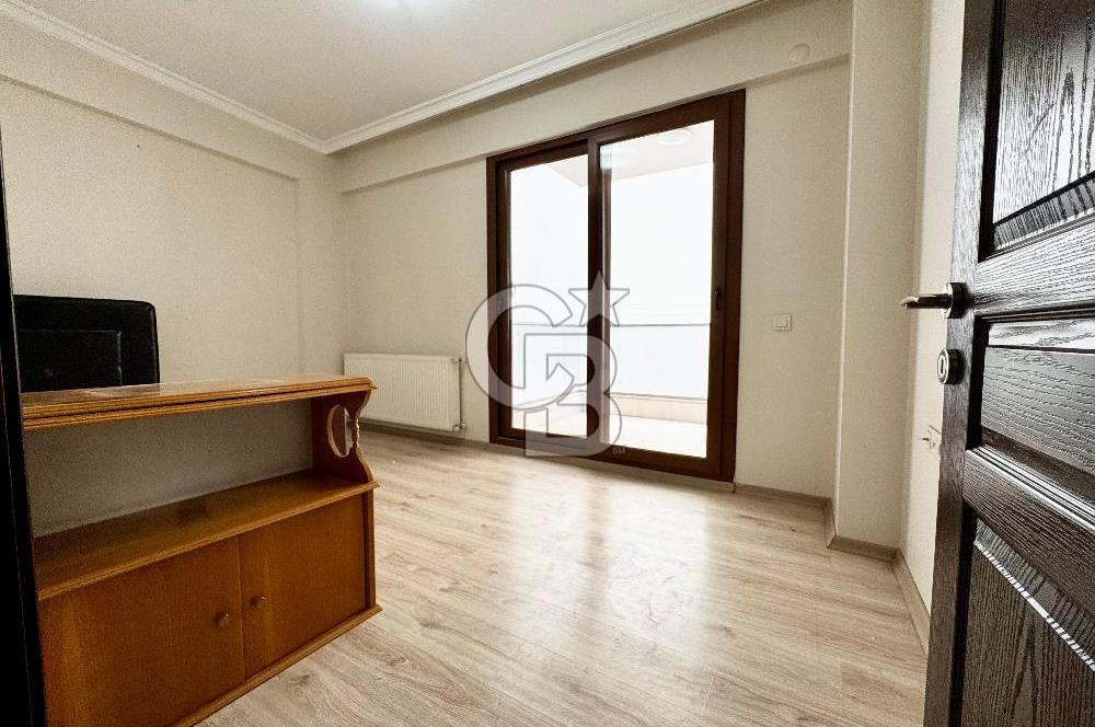 KARŞIYAKA DEMİRKÖPRÜ İZBAN YAKINI D.GAZLI ARA KAT SATILIK 2+1 DAİRE