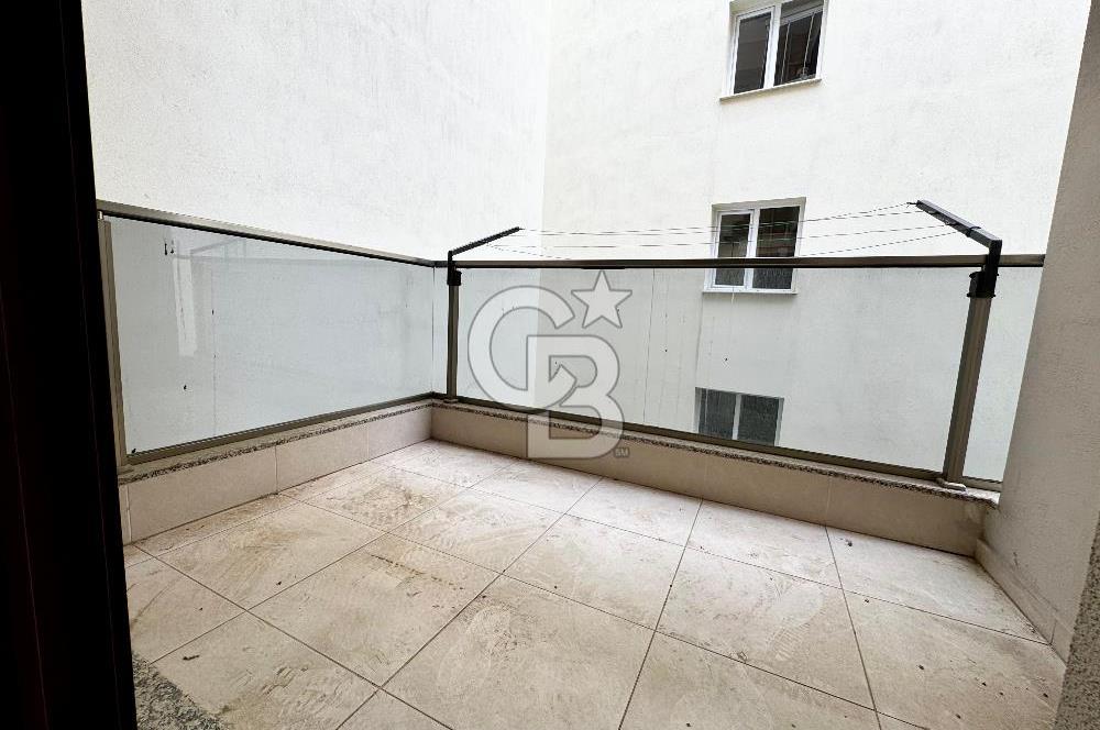 KARŞIYAKA DEMİRKÖPRÜ İZBAN YAKINI D.GAZLI ARA KAT SATILIK 2+1 DAİRE