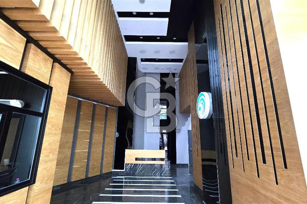 COLDWELL BANKER'den Selçuker Centerda Geniş Ofis Kiralık