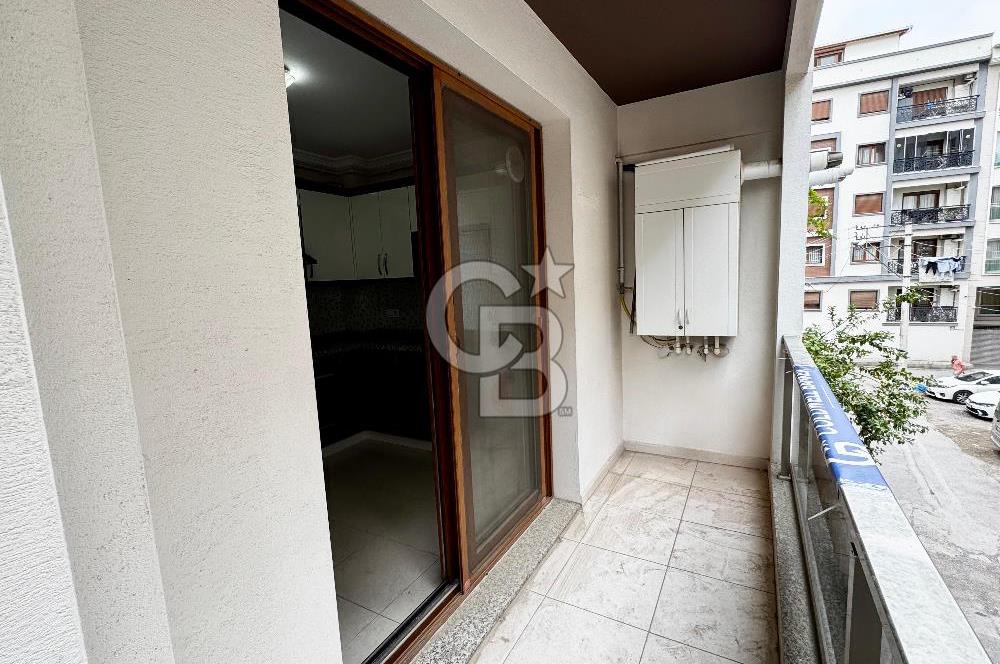 KARŞIYAKA DEMİRKÖPRÜ İZBAN YAKINI D.GAZLI ARA KAT SATILIK 2+1 DAİRE