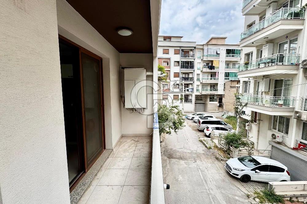 KARŞIYAKA DEMİRKÖPRÜ İZBAN YAKINI D.GAZLI ARA KAT SATILIK 2+1 DAİRE