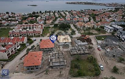 %60 PEŞİNLE MERKEZDE HAVUZLU SİTEDE 1+1 DAİRE