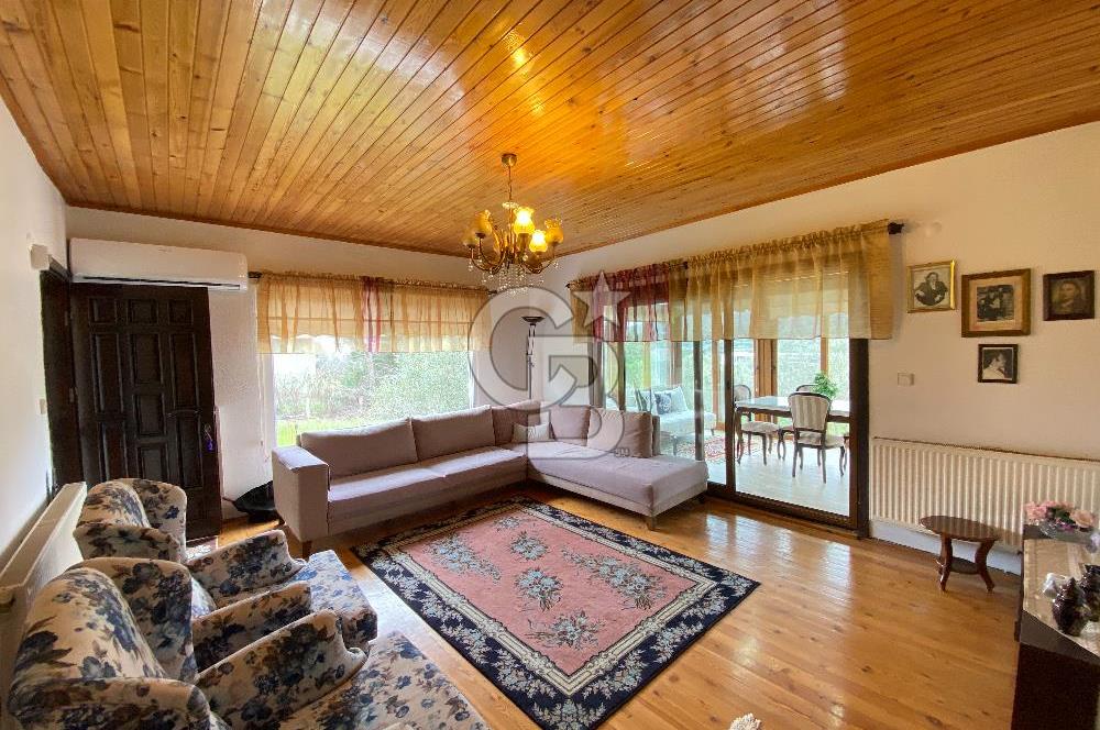 URLA DEMİRCİLİ KÖYÜ'NDE SATILIK 3+1 MÜSTAKİL EV