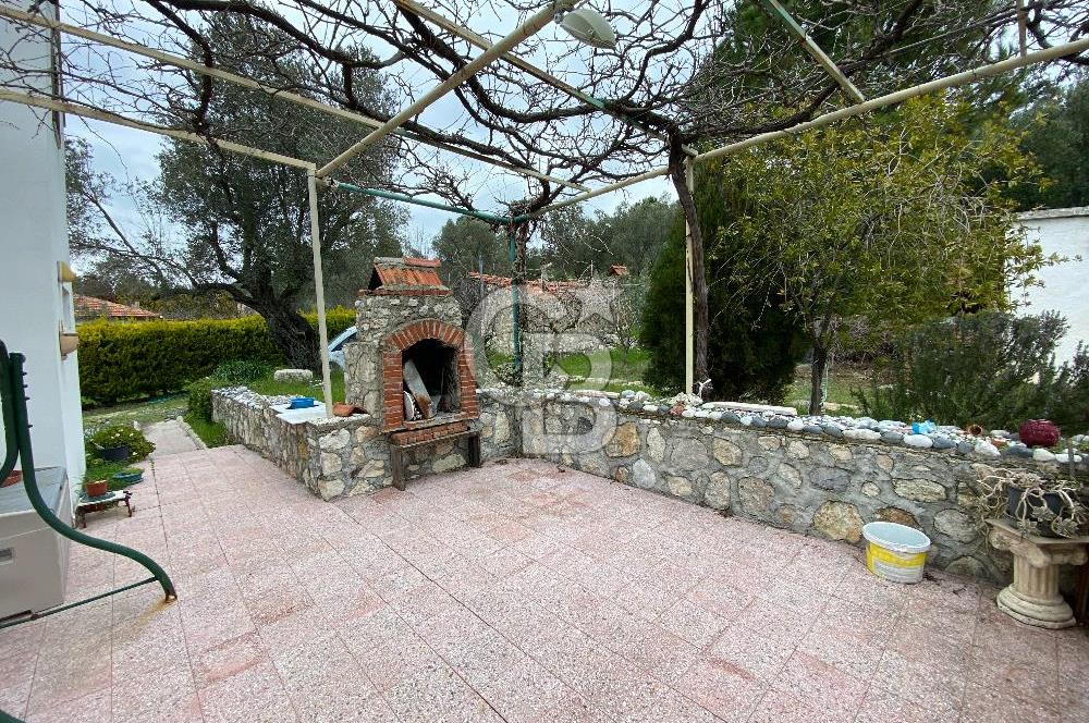 URLA DEMİRCİLİ KÖYÜ'NDE SATILIK 3+1 MÜSTAKİL EV