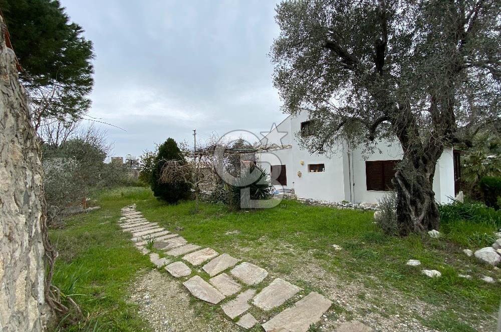 URLA DEMİRCİLİ KÖYÜ'NDE SATILIK 3+1 MÜSTAKİL EV