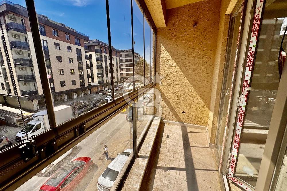 Pendik batı mahallesinde sahile yürüme mesafesinde satılık 2+1