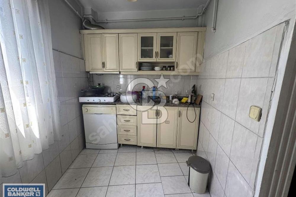 Ümraniyede satılık 2+1 daire