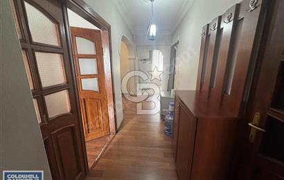 Ümraniyede satılık 2+1 daire
