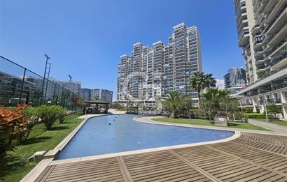 Park Yaşam Mavişehir'de Teraslı Satılık 1+1 Daire