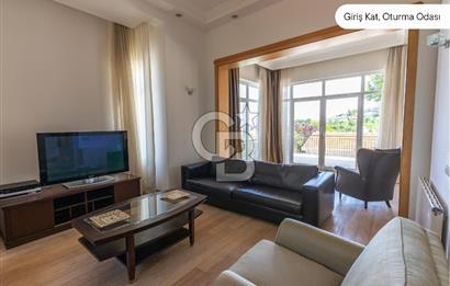 BÜYÜKADA'DA SATILIK 800 M2 NET ALANA SAHİP 8+2 KÖŞK