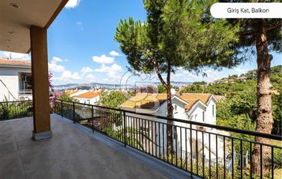 BÜYÜKADA'DA SATILIK 800 M2 NET ALANA SAHİP 8+2 KÖŞK