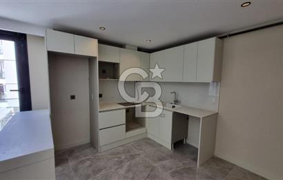 Gaziemir Merkez de Akıllı Ev Kiralık Sıfır 1+1 Daire