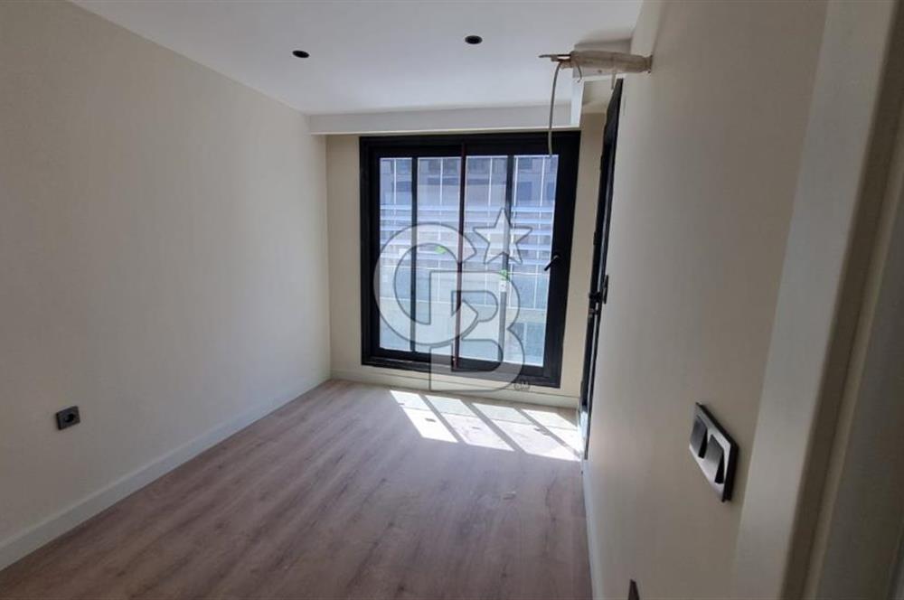 Gaziemir Merkez de Akıllı Ev Kiralık Sıfır 1+1 Daire