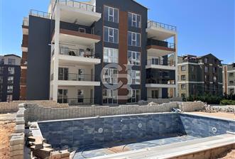 BURSA;NİLÜFER, MODA AKÇALAR SİTESİNDE SATILIK HAVUZLU 3+1 DAİRE