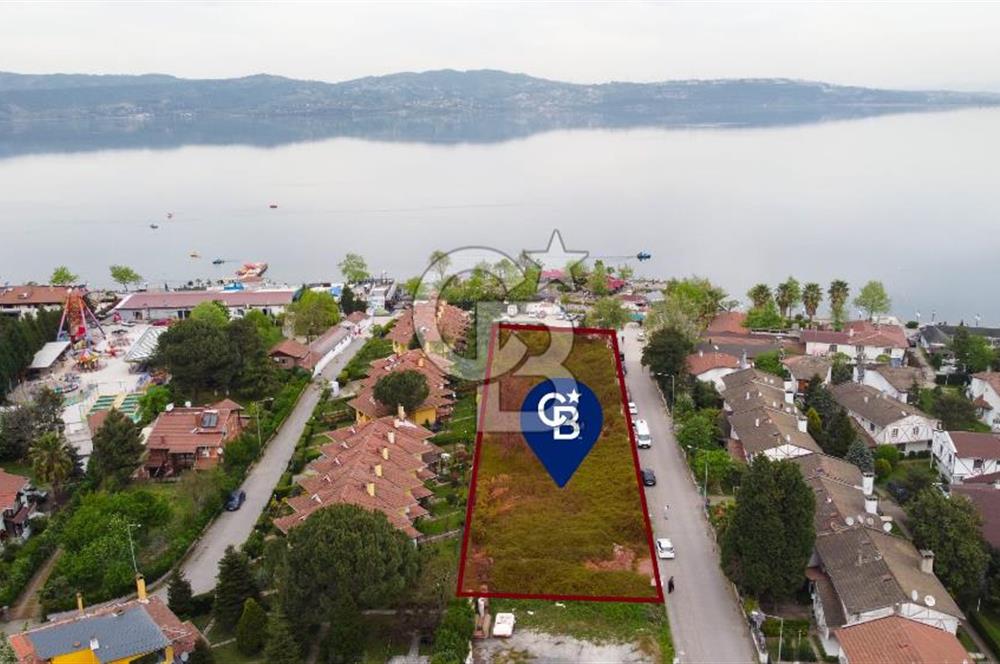 SAPANCA GÖLE SIFIR SATILIK 2.736 M2 ARSA