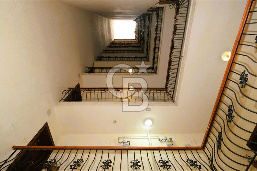 KIZILIRMAK MAHALLESİ'NDE 4+1 SATILIK SÜPER LÜKS İŞYERİ
