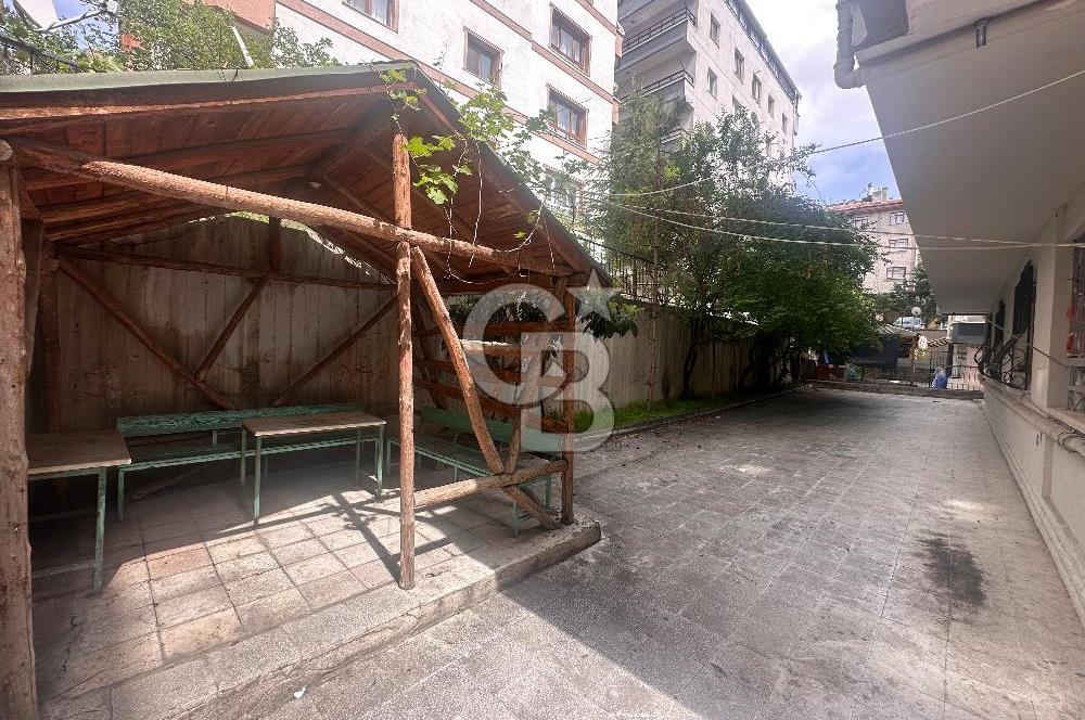 Gülveren Semt Pazarı Karşısında Katta Kiralık 3+1 Daire