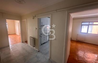 Gülveren Semt Pazarı Karşısında Katta Kiralık 3+1 Daire