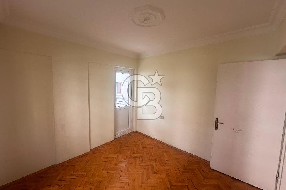 Gülveren Semt Pazarı Karşısında Katta Kiralık 3+1 Daire