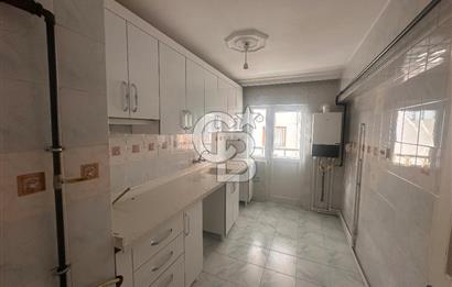 Gülveren Semt Pazarı Karşısında Katta Kiralık 3+1 Daire