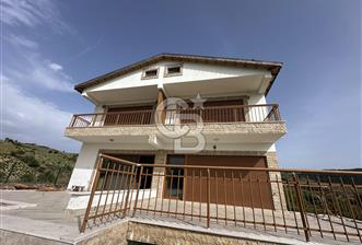 2000 m2 bag içinde villa