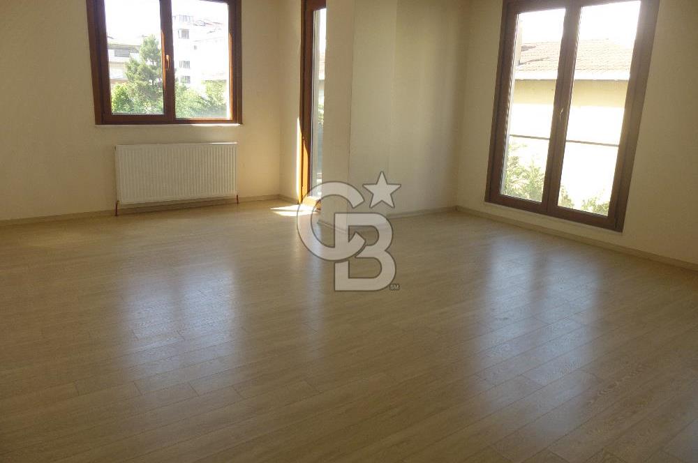 Sancaktepe de Yeni Binada Kiracısız 2+1 Satılık Daire