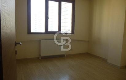 Sancaktepe de Yeni Binada Kiracısız 2+1 Satılık Daire