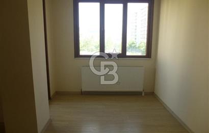 Sancaktepe de Yeni Binada Kiracısız 2+1 Satılık Daire