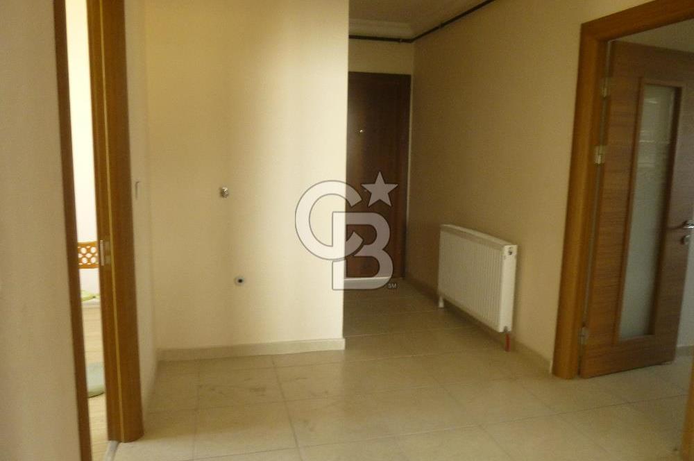Sancaktepe de Yeni Binada Kiracısız 2+1 Satılık Daire