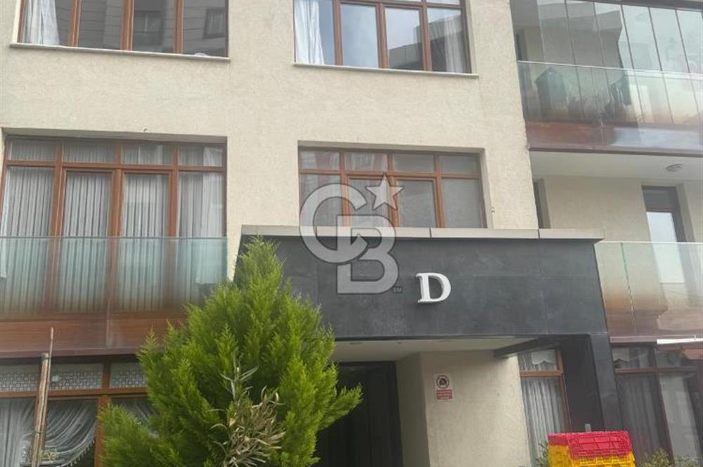 PENDİK AYDOSLAND SİTESİNDE SATILIK BALKONLU GENİŞ 1+1 DAİRE
