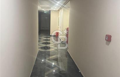 PENDİK AYDOSLAND SİTESİNDE SATILIK BALKONLU GENİŞ 1+1 DAİRE