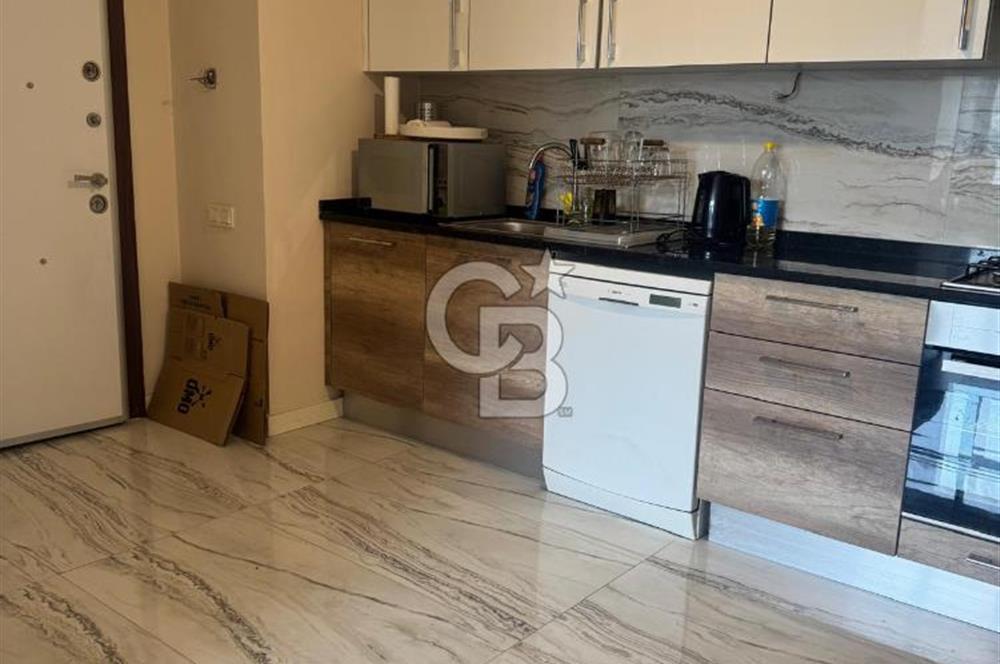 PENDİK AYDOSLAND SİTESİNDE SATILIK BALKONLU GENİŞ 1+1 DAİRE