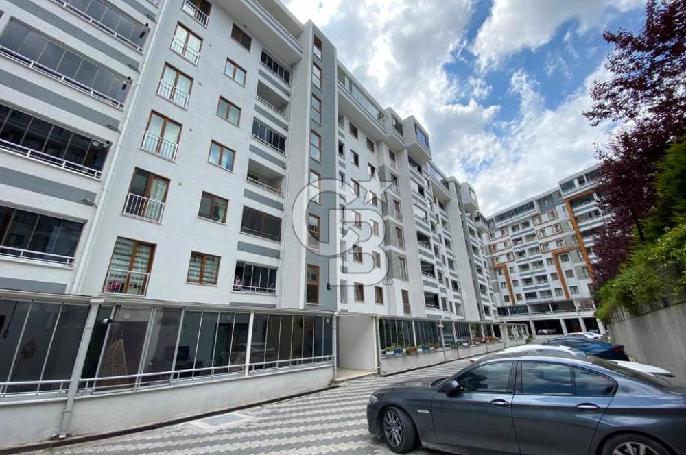 DERİNCE YELKENT SAFİR KONAKLARI'NDA 3+1 SATILIK ARA KAT DAİRE