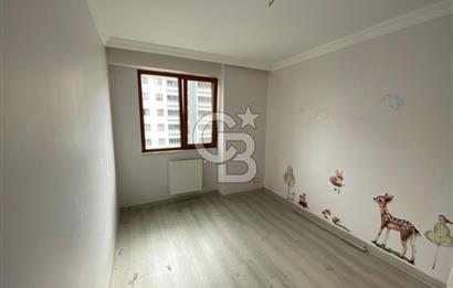 DERİNCE YELKENT SAFİR KONAKLARI'NDA 3+1 SATILIK ARA KAT DAİRE