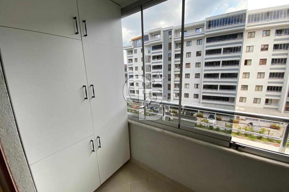 DERİNCE YELKENT SAFİR KONAKLARI'NDA 3+1 SATILIK ARA KAT DAİRE