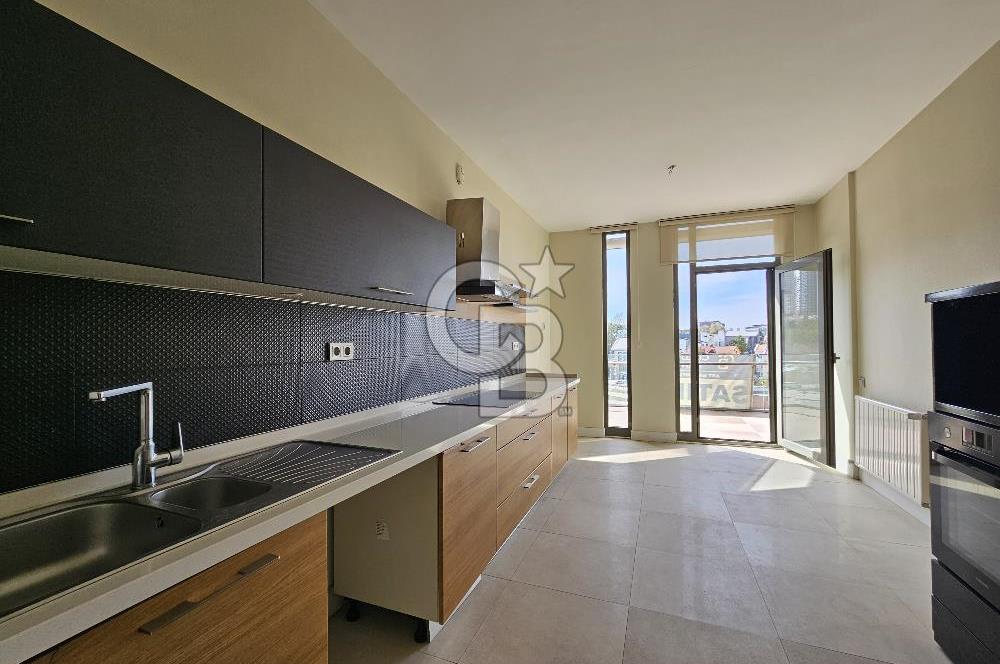 Beytepe Orion Sitesi'nde 5+1 Geniş Loft Daire
