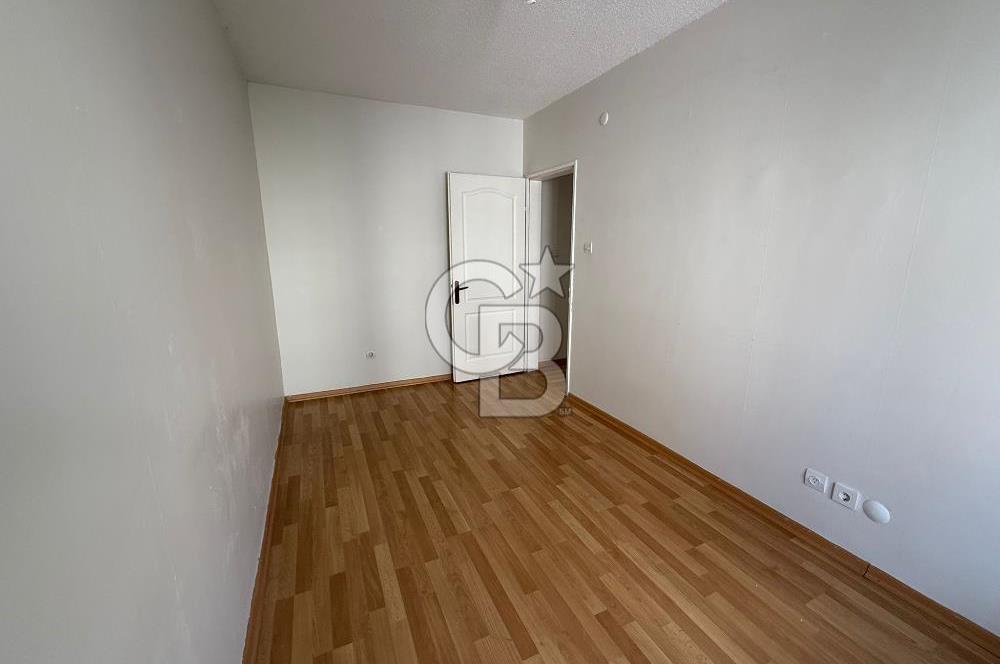 Başakşehir 2.Etap'ta, Çam Sakura Karş, Temiz, Kiralık 2+1 Daire
