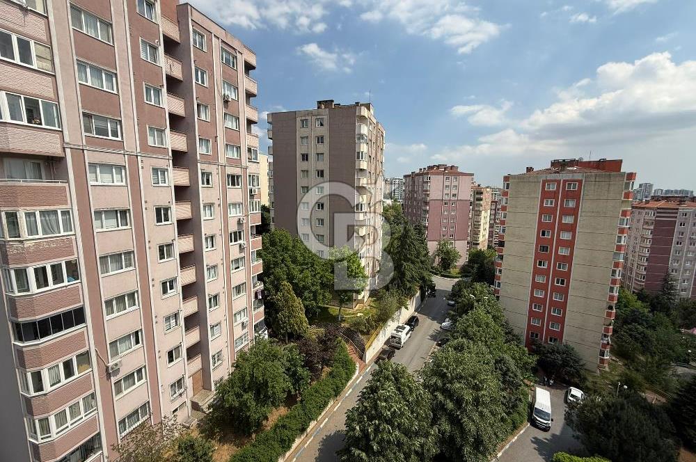 Başakşehir 2.Etap'ta, Çam Sakura Karş, Temiz, Kiralık 2+1 Daire