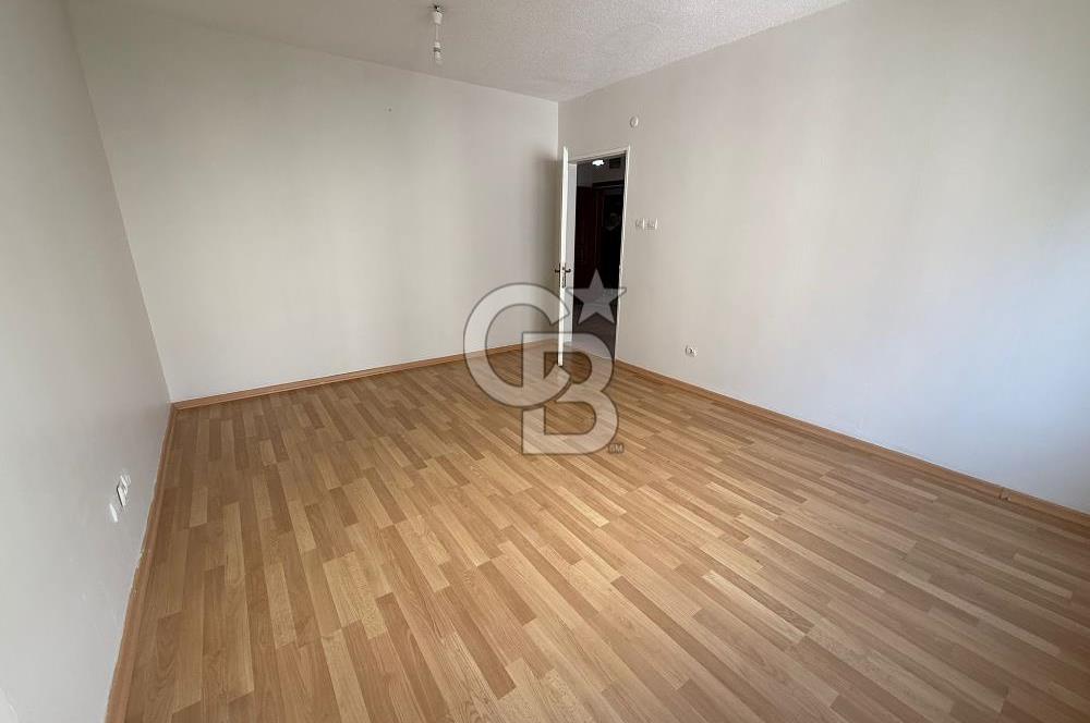 Başakşehir 2.Etap'ta, Çam Sakura Karş, Temiz, Kiralık 2+1 Daire