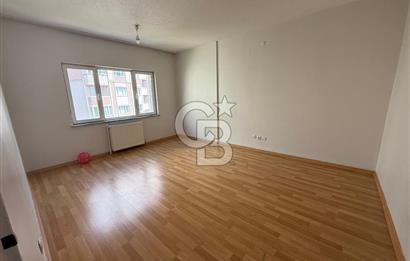 Başakşehir 2.Etap'ta, Çam Sakura Karş, Temiz, Kiralık 2+1 Daire