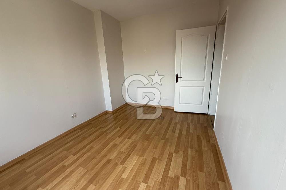 Başakşehir 2.Etap'ta, Çam Sakura Karş, Temiz, Kiralık 2+1 Daire