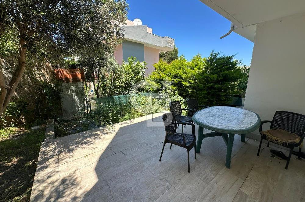 ÇEŞME ÇİFTLİK'TE 210 M2 ARSA İÇİNDE SATILIK 4+1 TRİPLEX