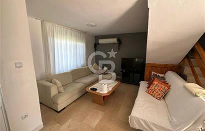 ÇEŞME ÇİFTLİK'TE 210 M2 ARSA İÇİNDE SATILIK 4+1 TRİPLEX