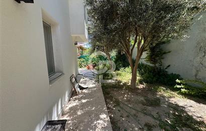 ÇEŞME ÇİFTLİK'TE 210 M2 ARSA İÇİNDE SATILIK 4+1 TRİPLEX