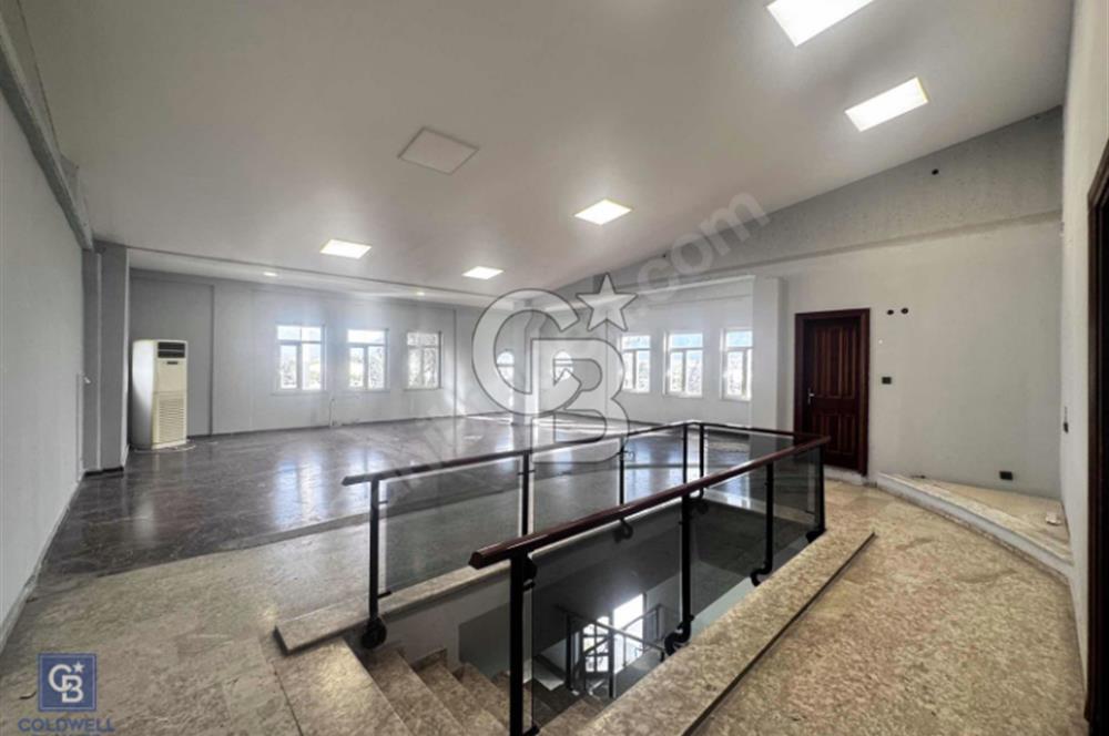 Denizli Gıda Çarşında Kiralık 1350Mt2 İdari Binalı Fabrika