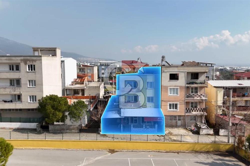 2 ADET DAİRE, 1 ADET DÜKKAN VE 4 KAT İMARLI ARSASI