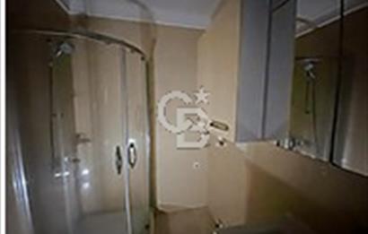  ÜSKÜDAR ACIBADEM MAHALLESİ'NDE CADDE ÜZERİ 2+1 KİRALIK DAİRE 